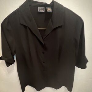 LAURA SCOTT  BLACK BUTTON UP SHORT SLEEVE COLLARED BLOUSE. SIZE 16.